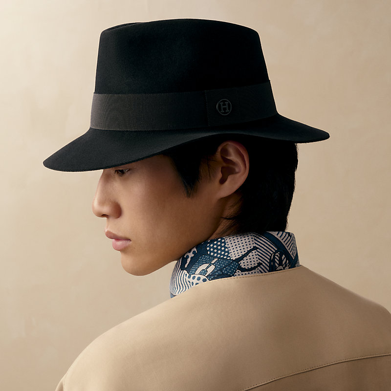 シリウス　HERMES ハット エルメス HERMES ハーパー H セリエ バケットハット ブラック
